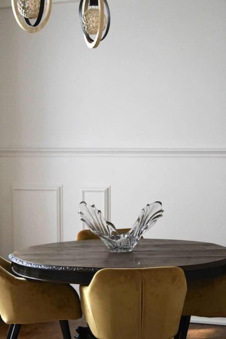 Spacieux Appartement 4 Couchages, Terrasse Privee 나르본 외부 사진